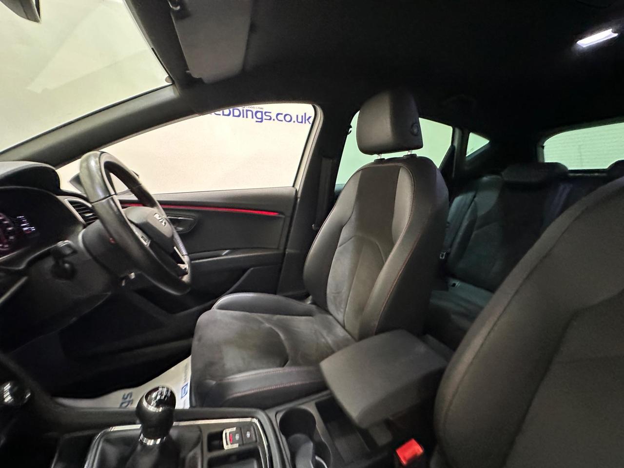 SEAT Leon YA69LHE