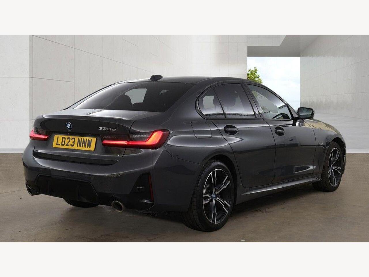 BMW 3 Series LD23NNW