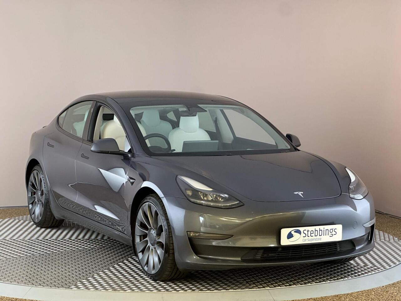 Tesla Model 3 SJ23ZWP