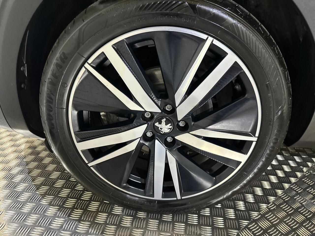 Peugeot 5008 AK72JYE