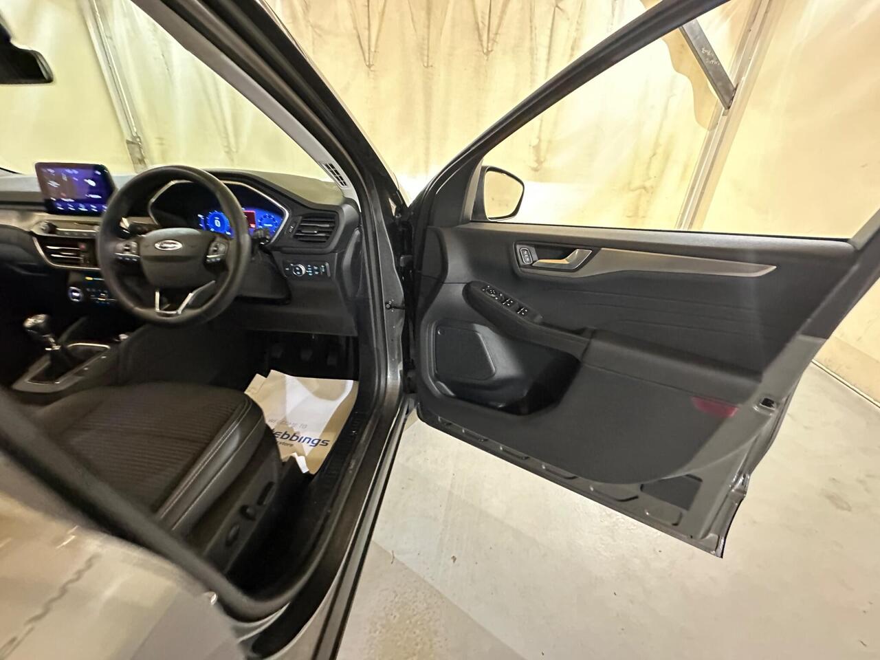 Ford Kuga YS22ENO
