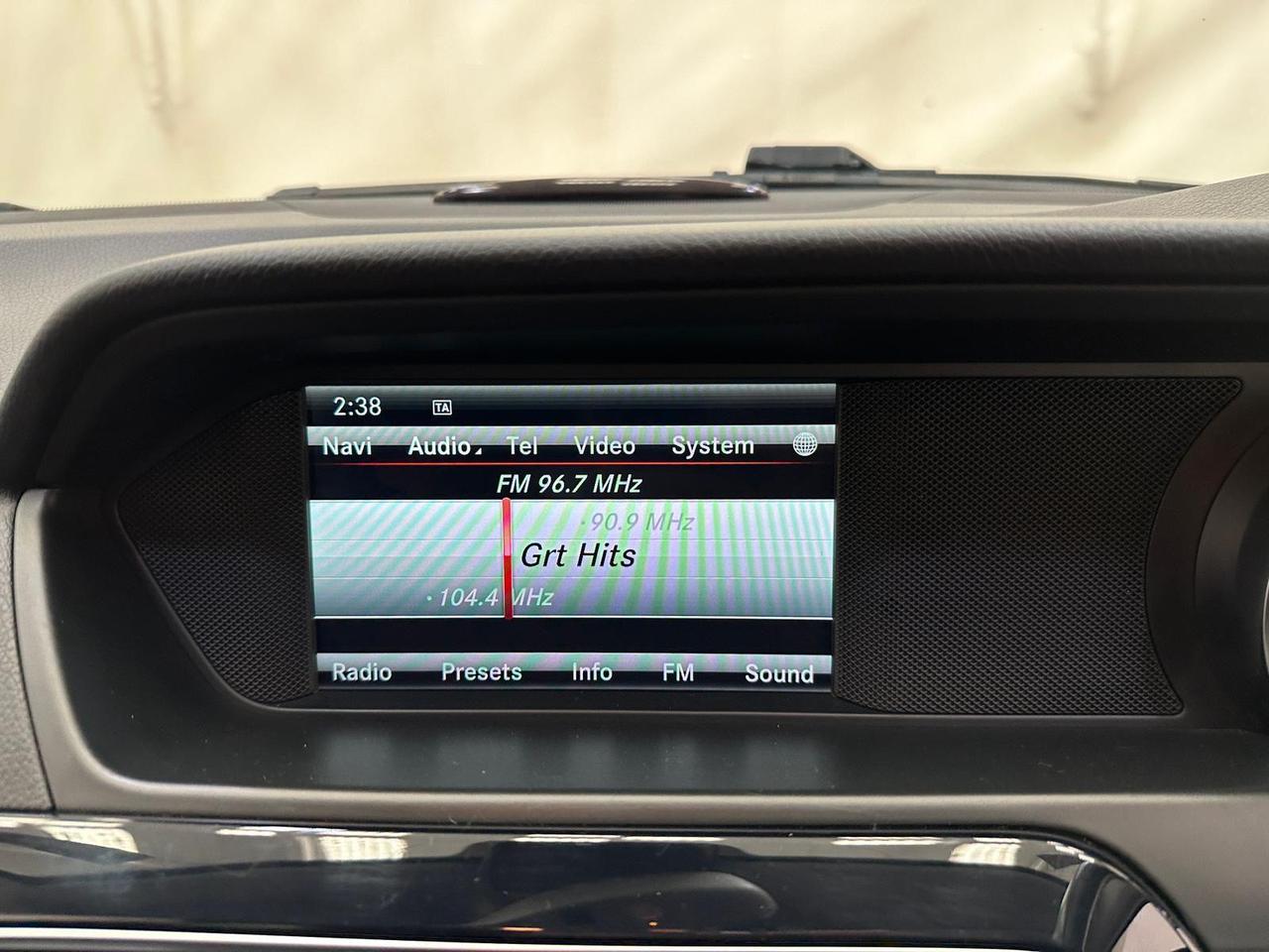 Mercedes-Benz C Class OY14GVO