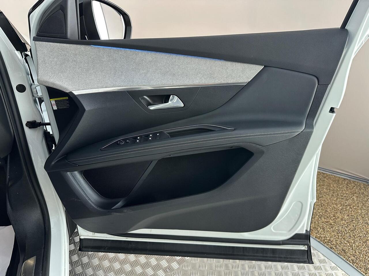 Peugeot 3008 BF71UZS