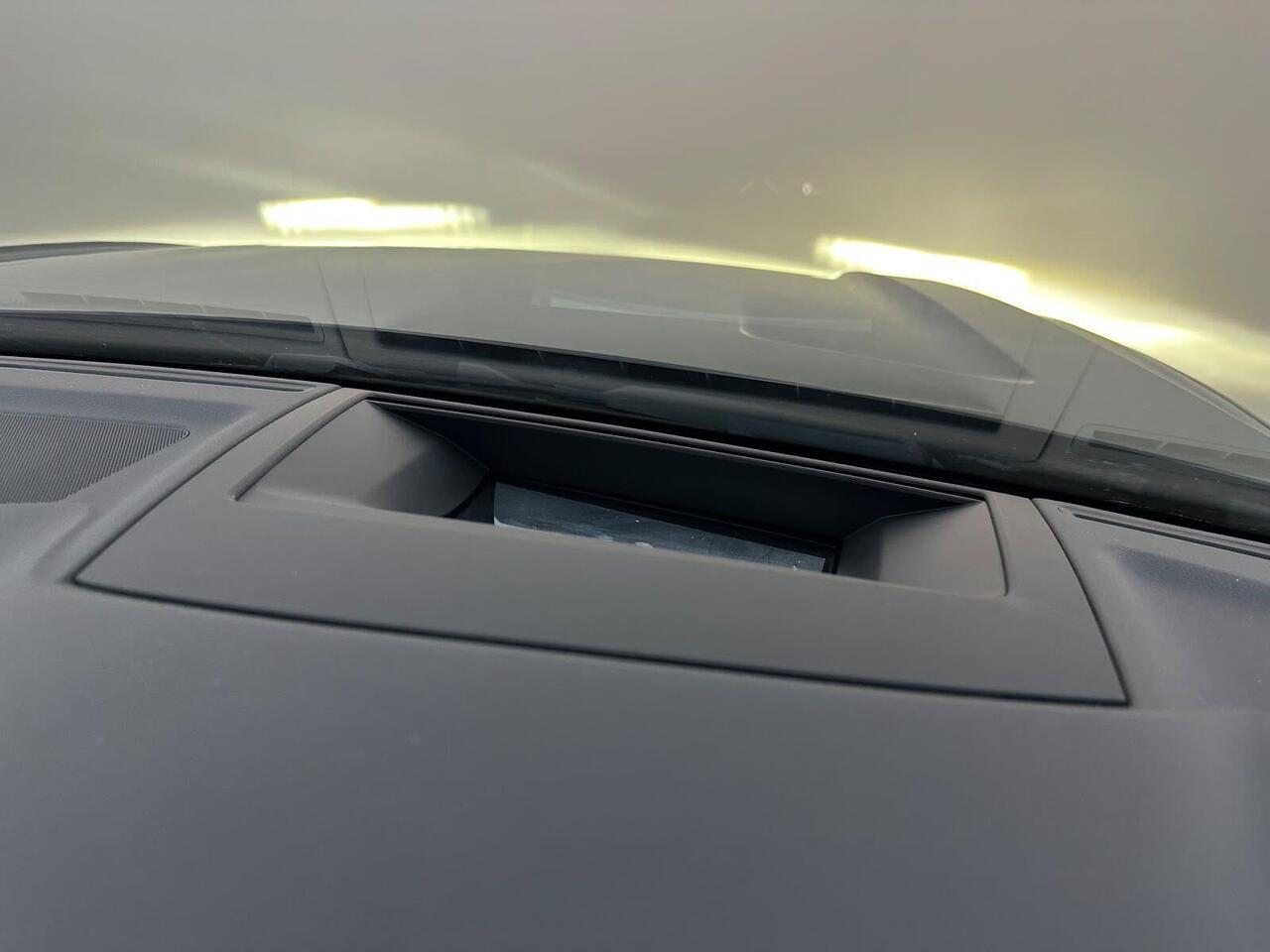 Volkswagen Touareg KY69UHS