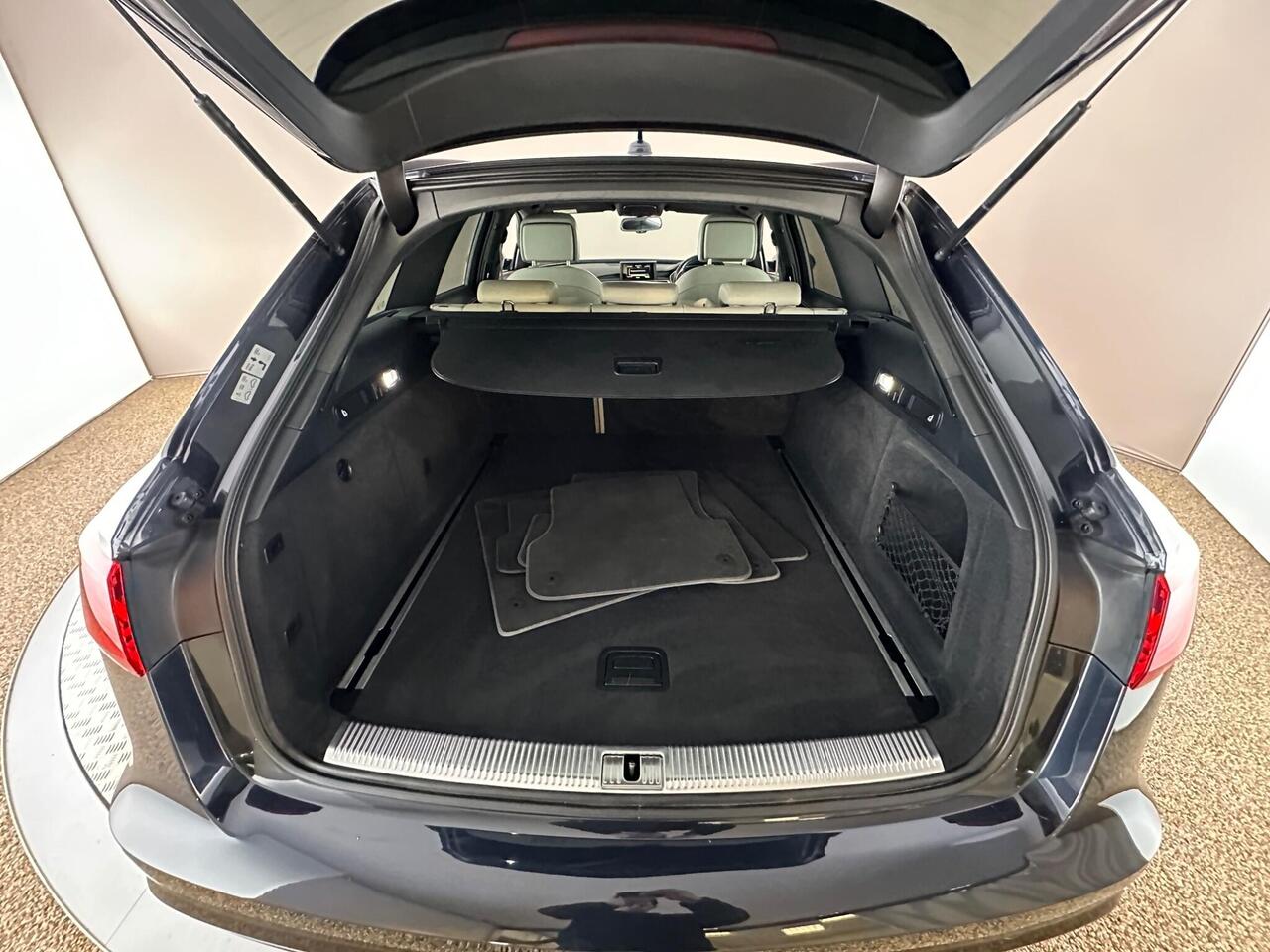 Audi A6 Avant LN66YCK