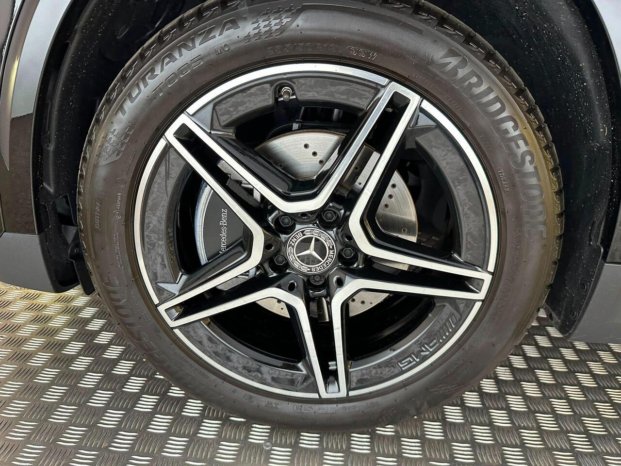Mercedes-Benz GLA LT26DWZ