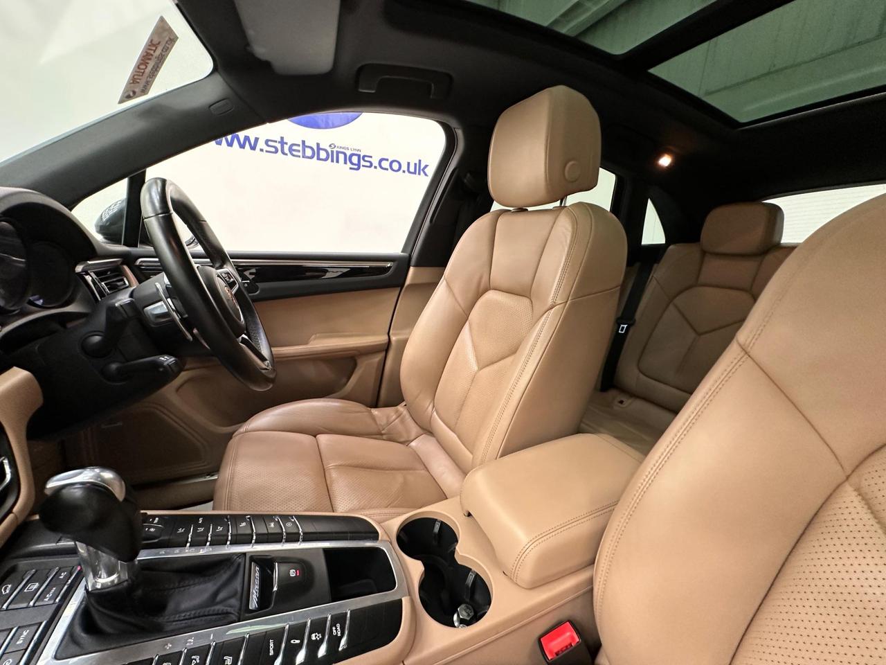 Porsche Macan AE69ODL