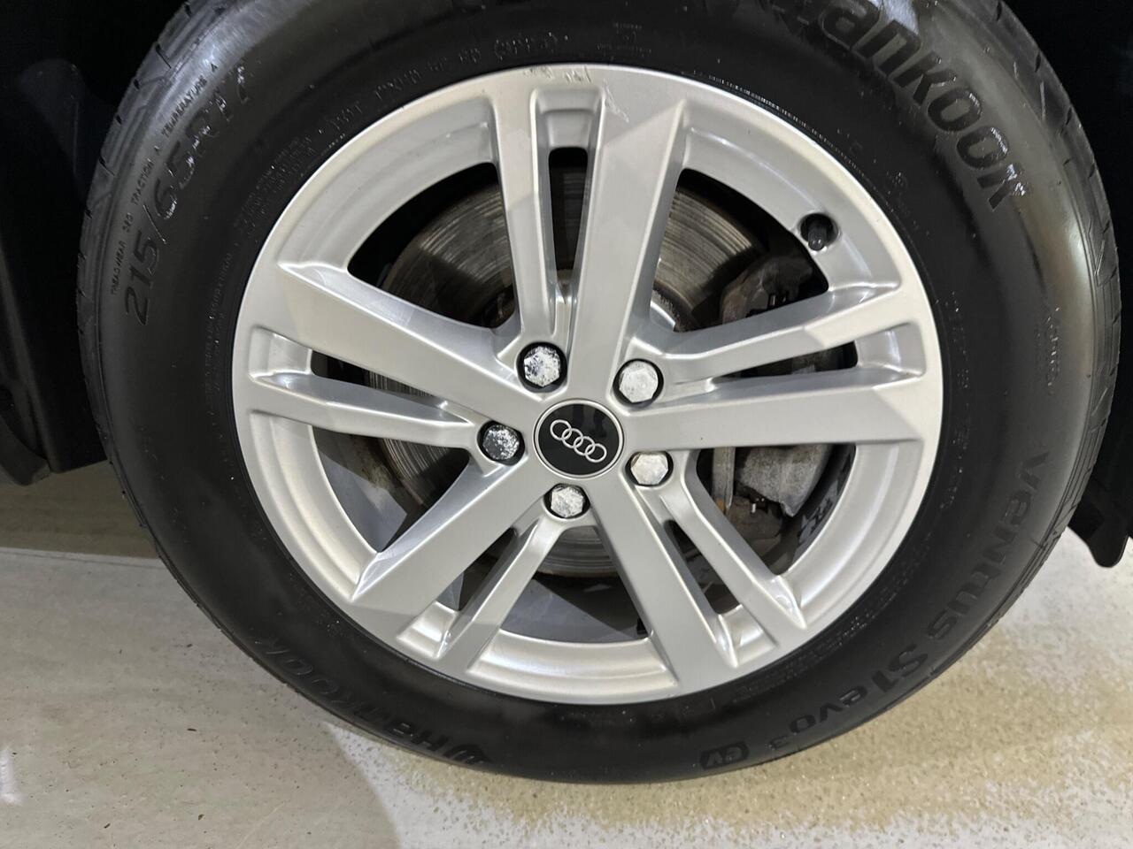 Audi Q3 MW22OVR
