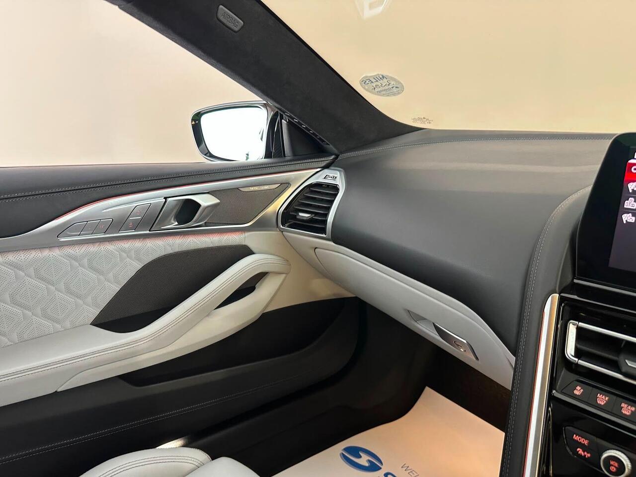 BMW M8 EF72XJA