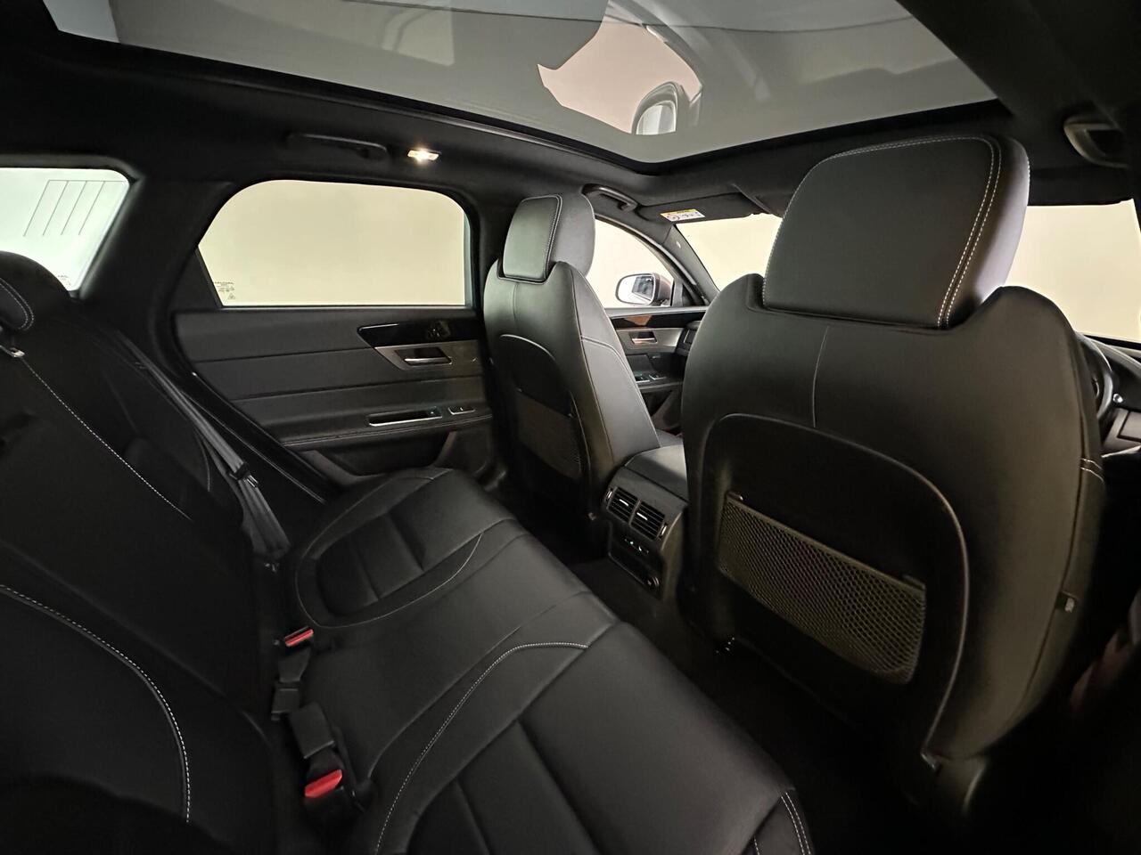 Jaguar XF OV18XCZ