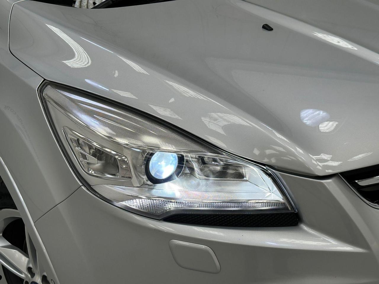 Ford Kuga EF64CBO