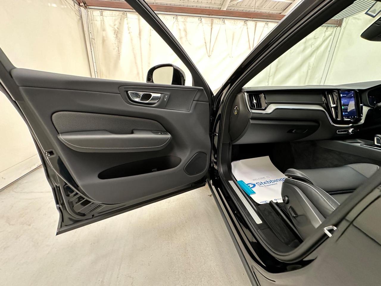 Volvo XC60 YP22ZTU