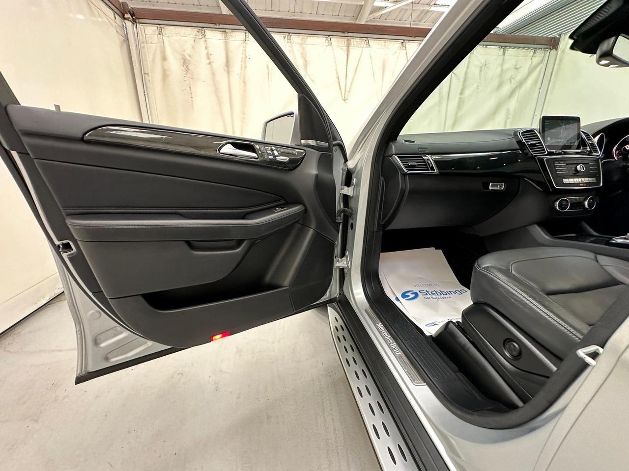 Mercedes-Benz GLS KJ17WKA