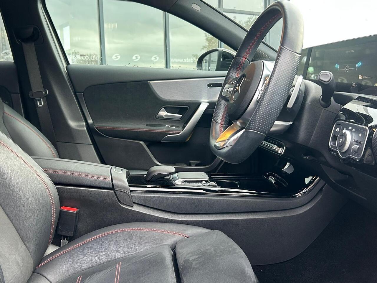 Mercedes-Benz A Class PK72LHO