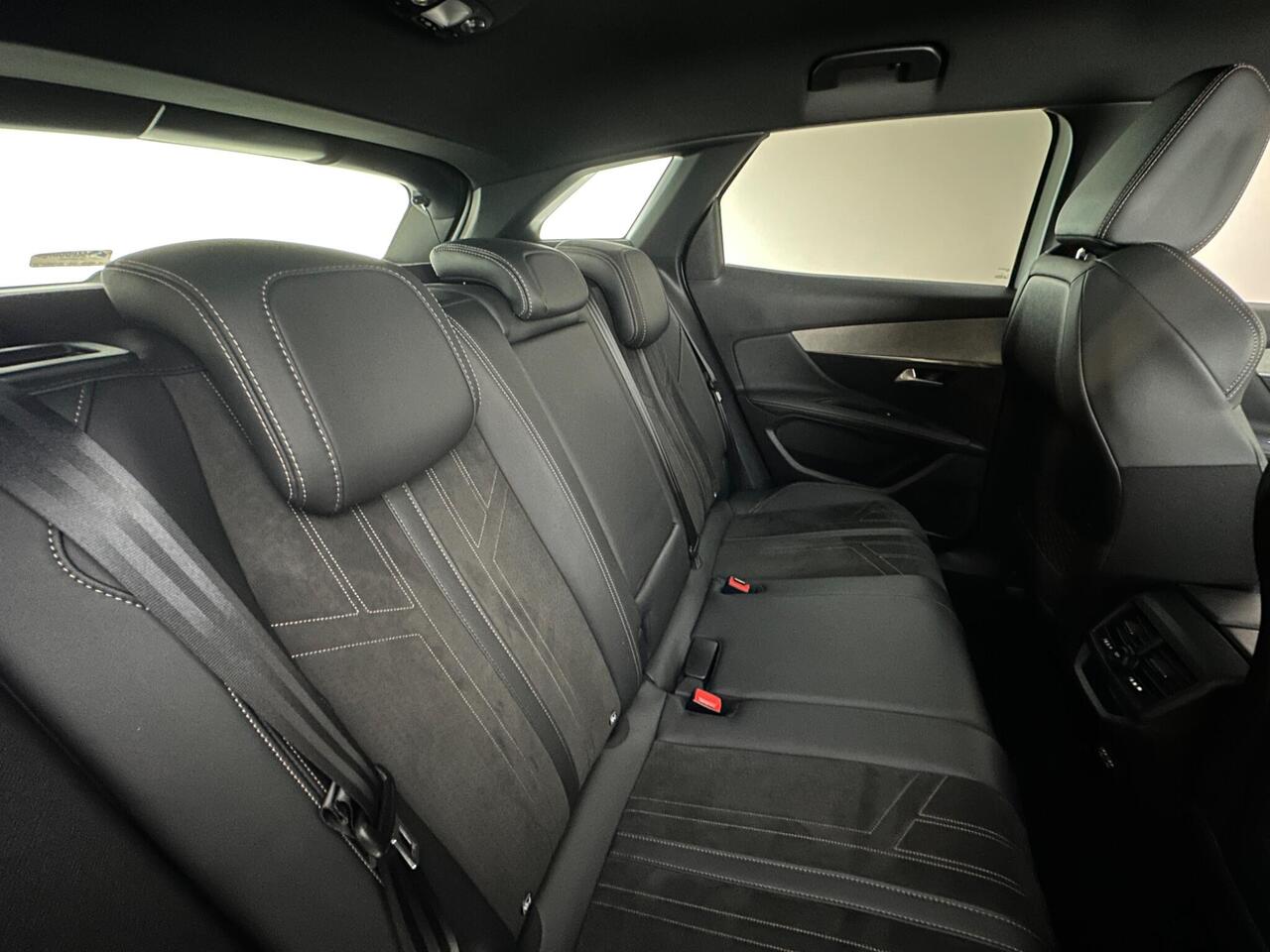 Peugeot 3008 BF71UZS