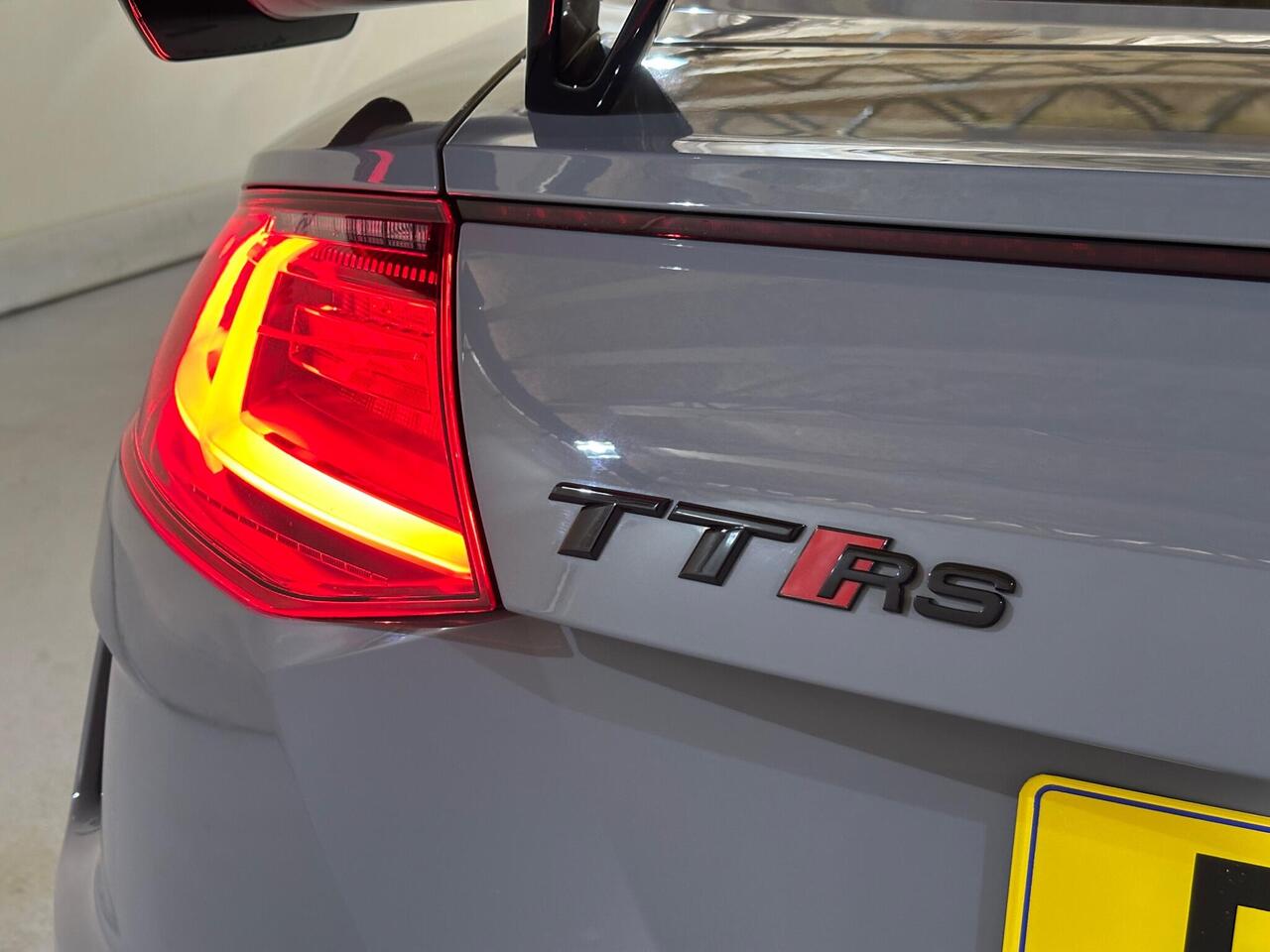 Audi TT RS RY19NZZ