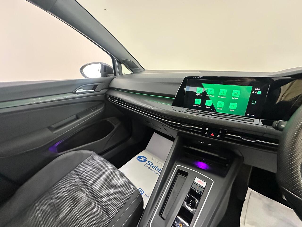 Volkswagen Golf DF70SFV