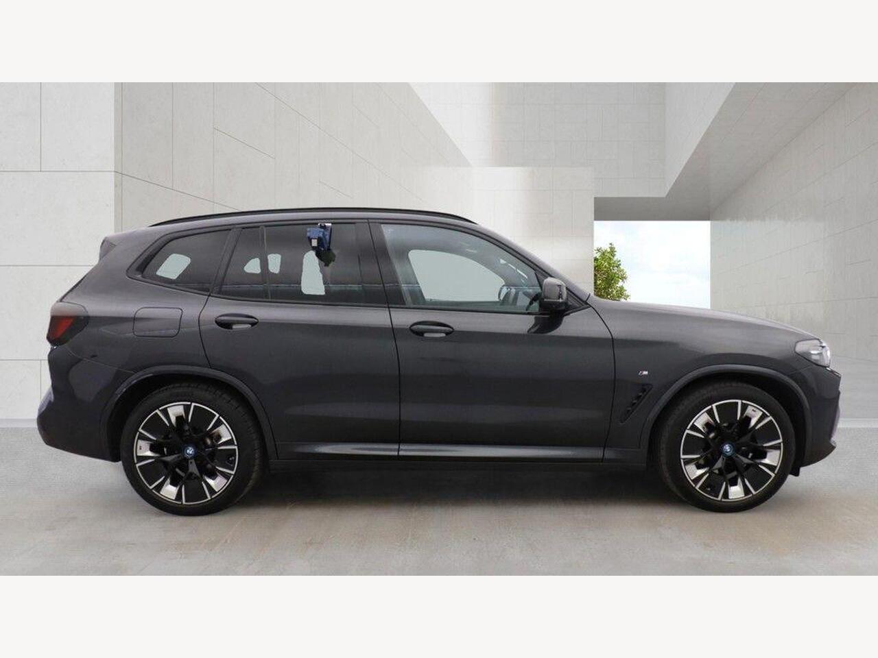 BMW iX3 BJ73HYR