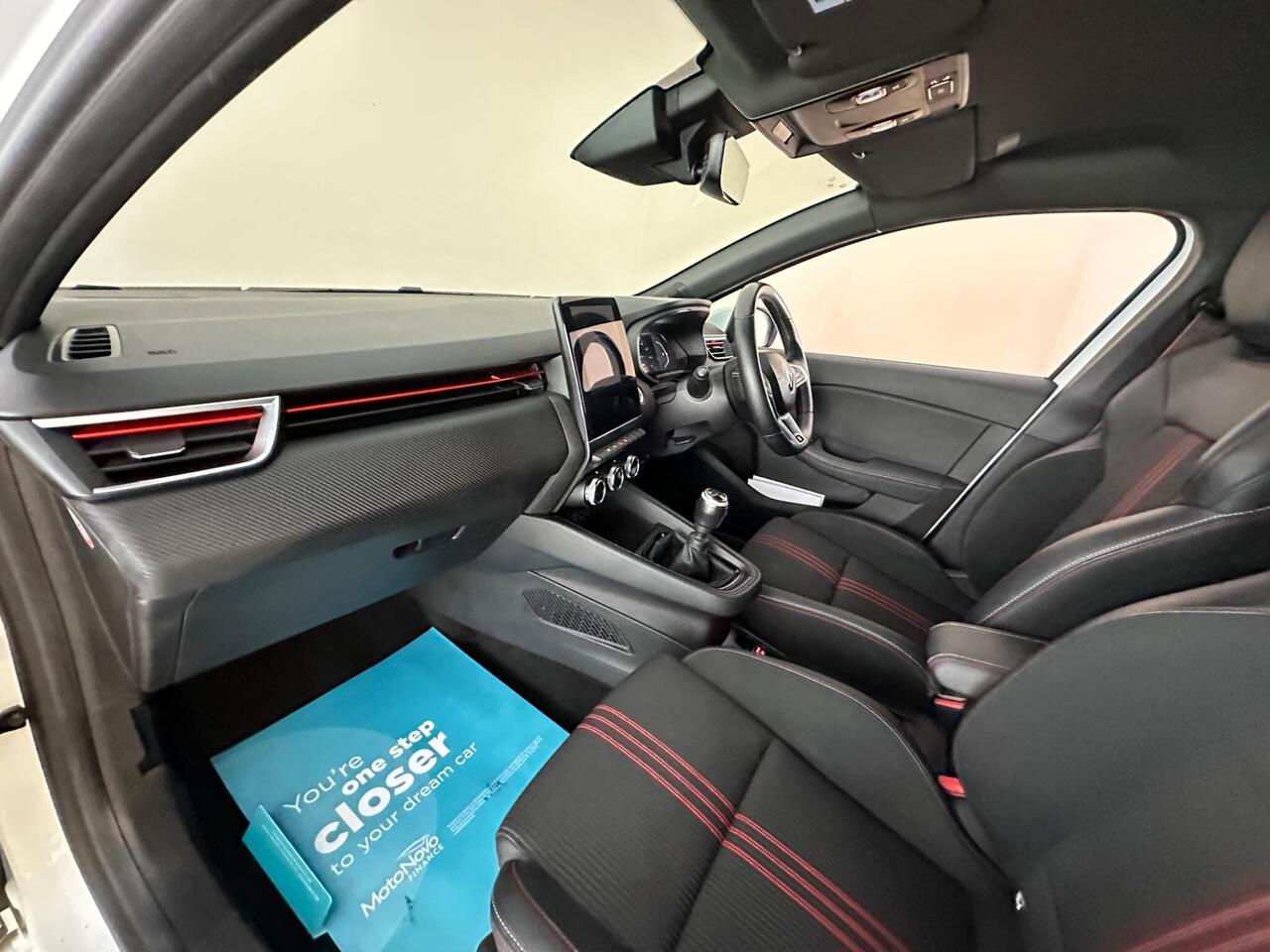 Renault Clio DN22BYC