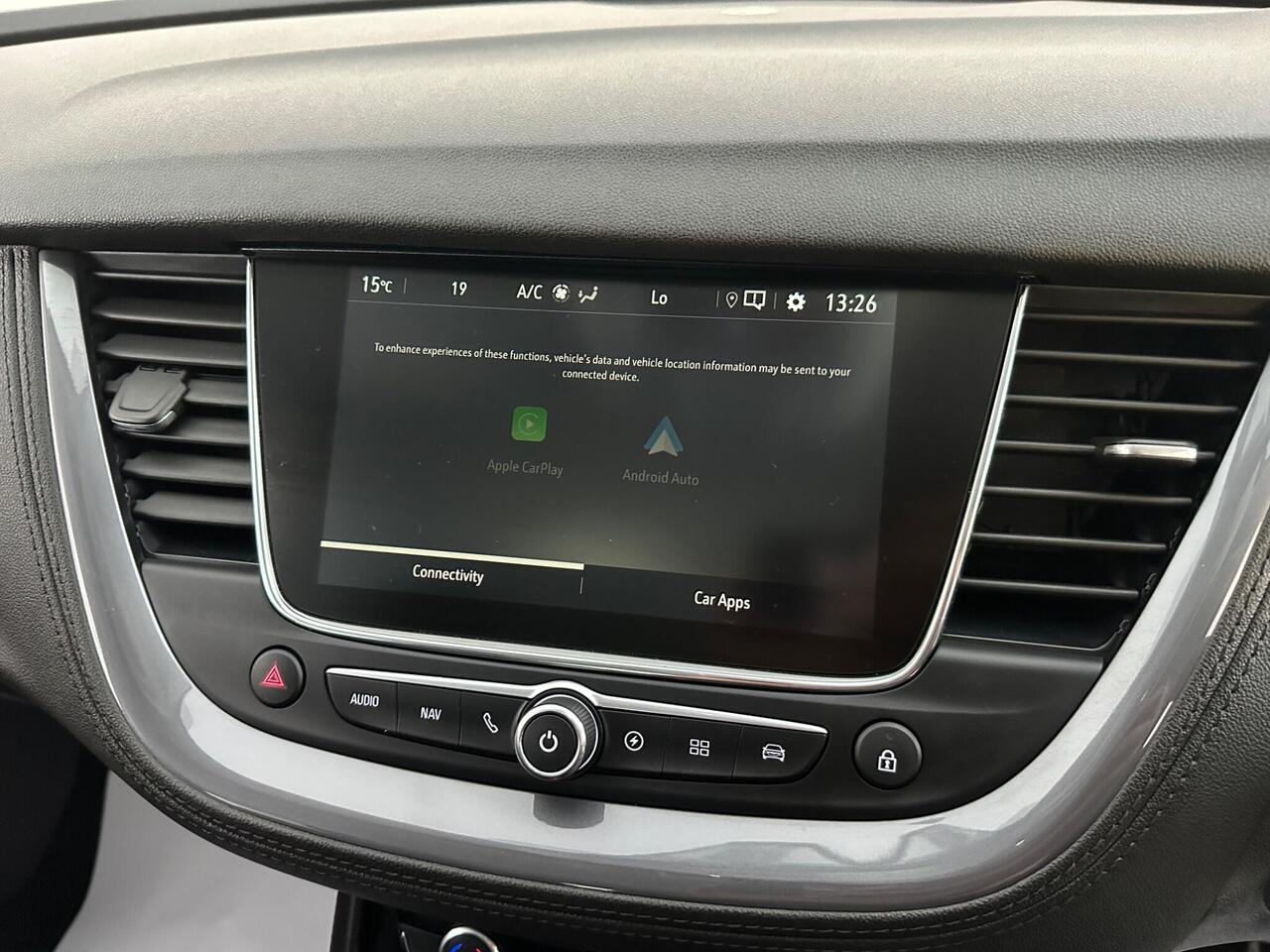 Vauxhall Grandland X DN70HKY