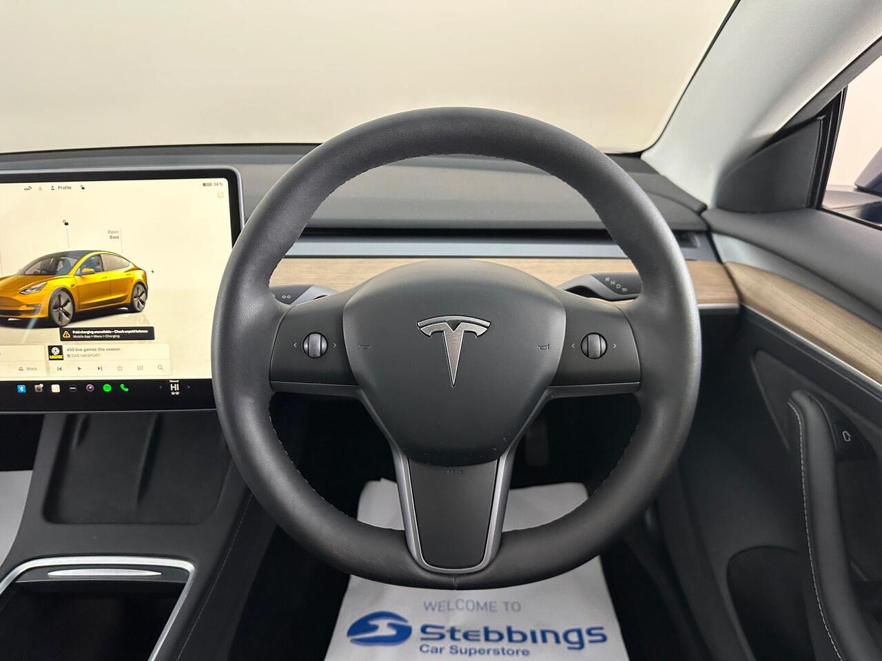 Tesla Model 3 BD72XBZ