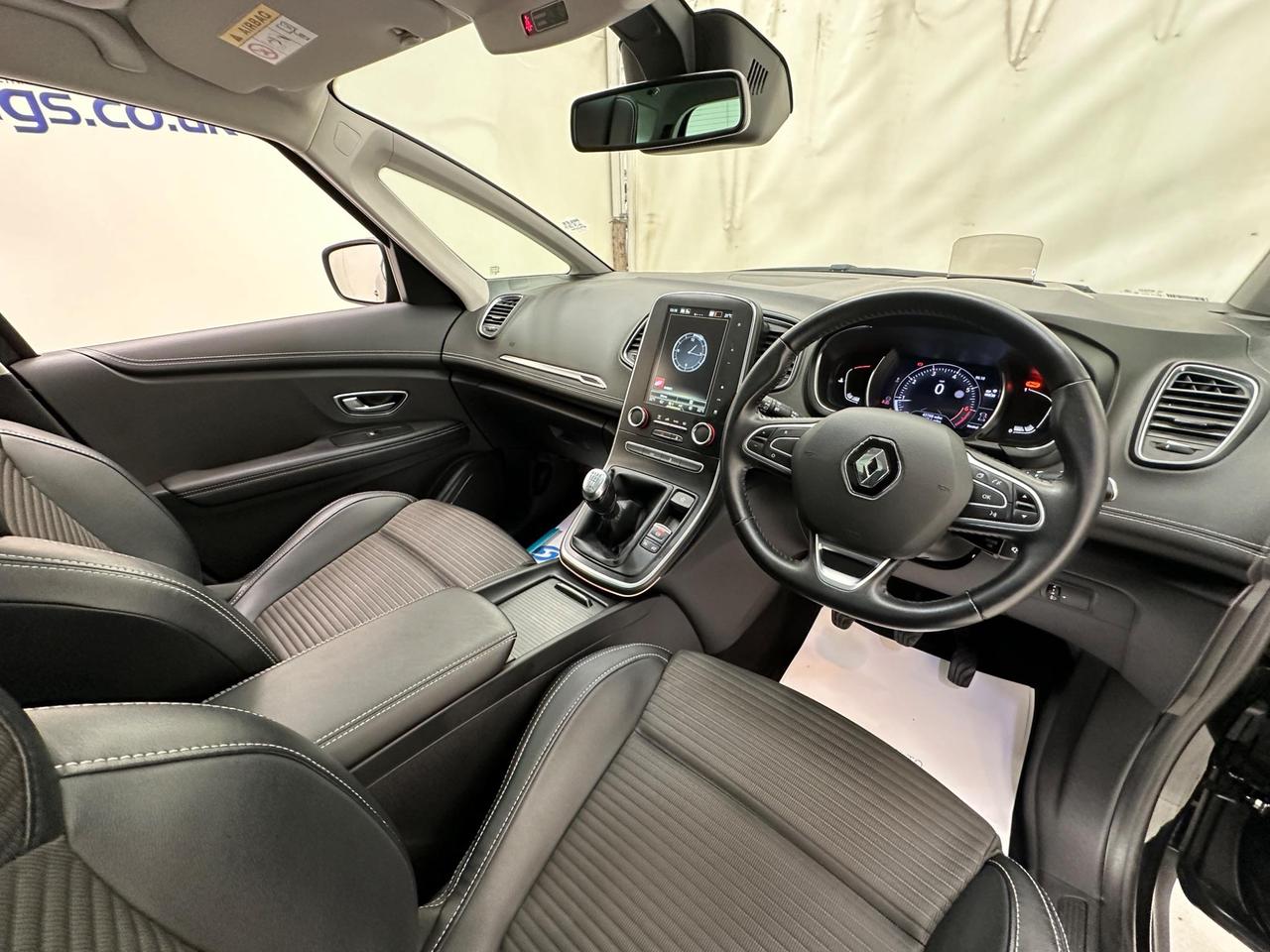 Renault Grand Scenic KP68HVB
