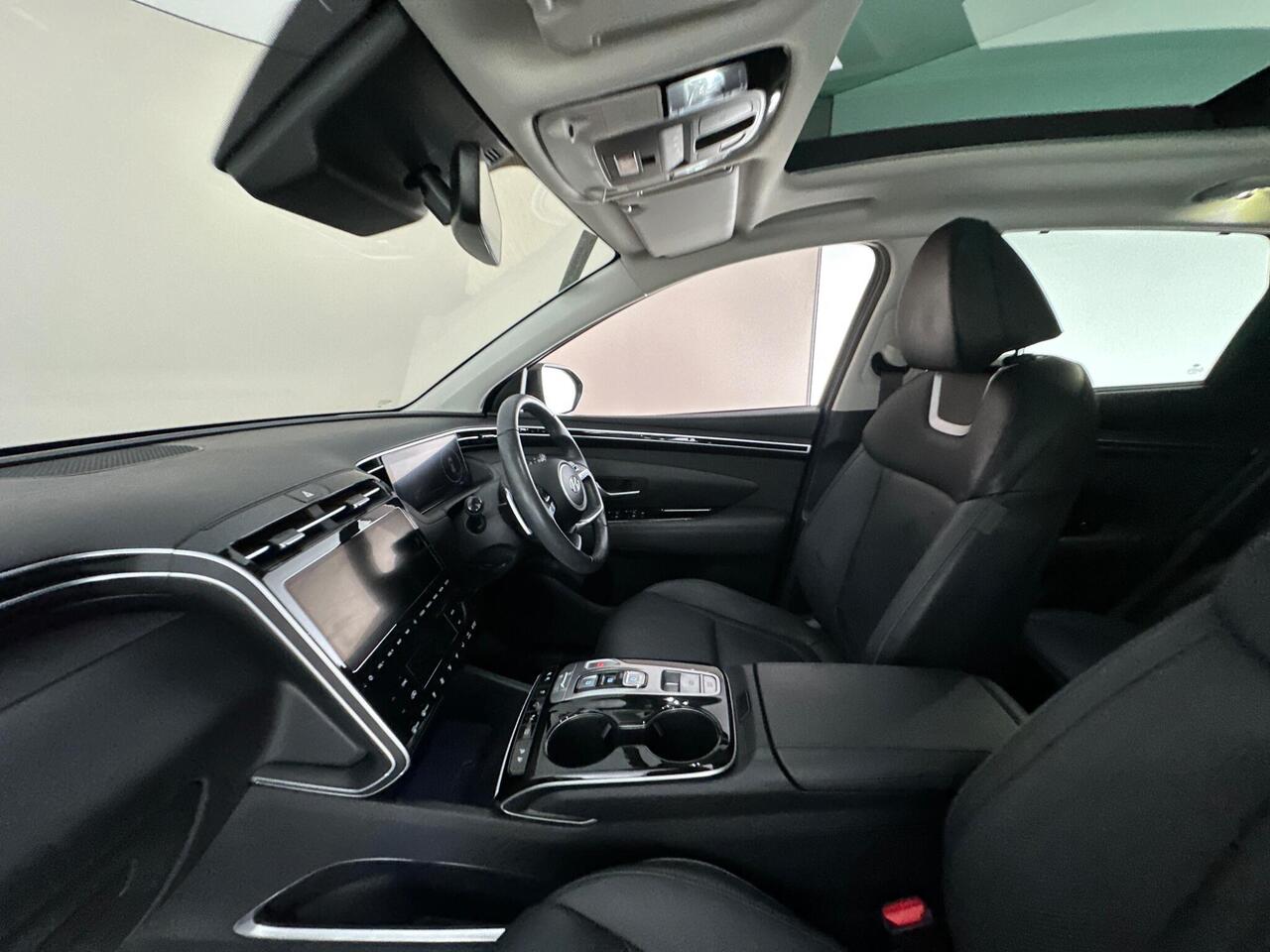 Hyundai TUCSON LE23RTZ