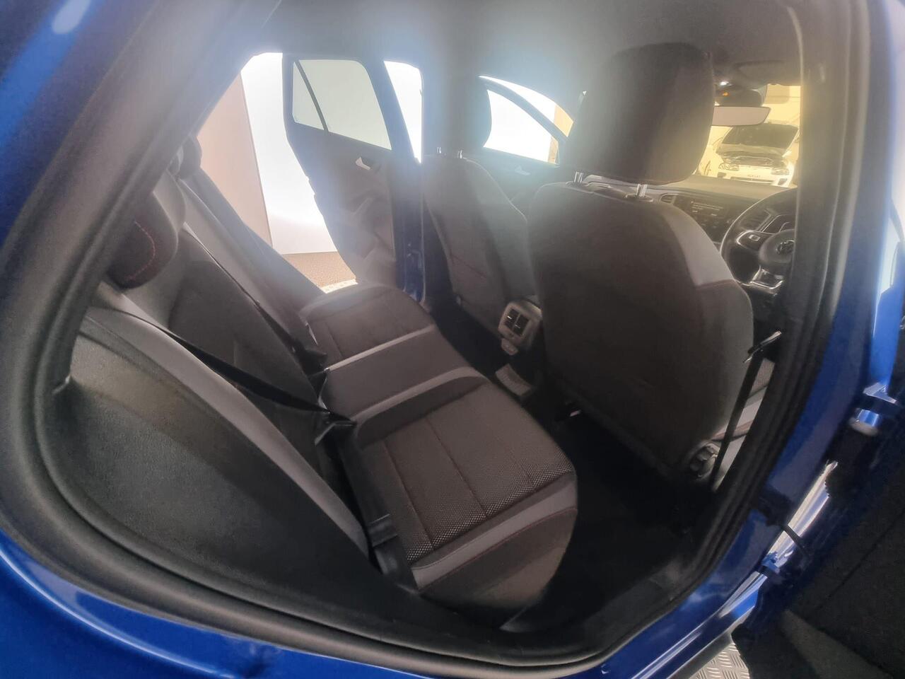 Volkswagen T-Roc VK21CVA