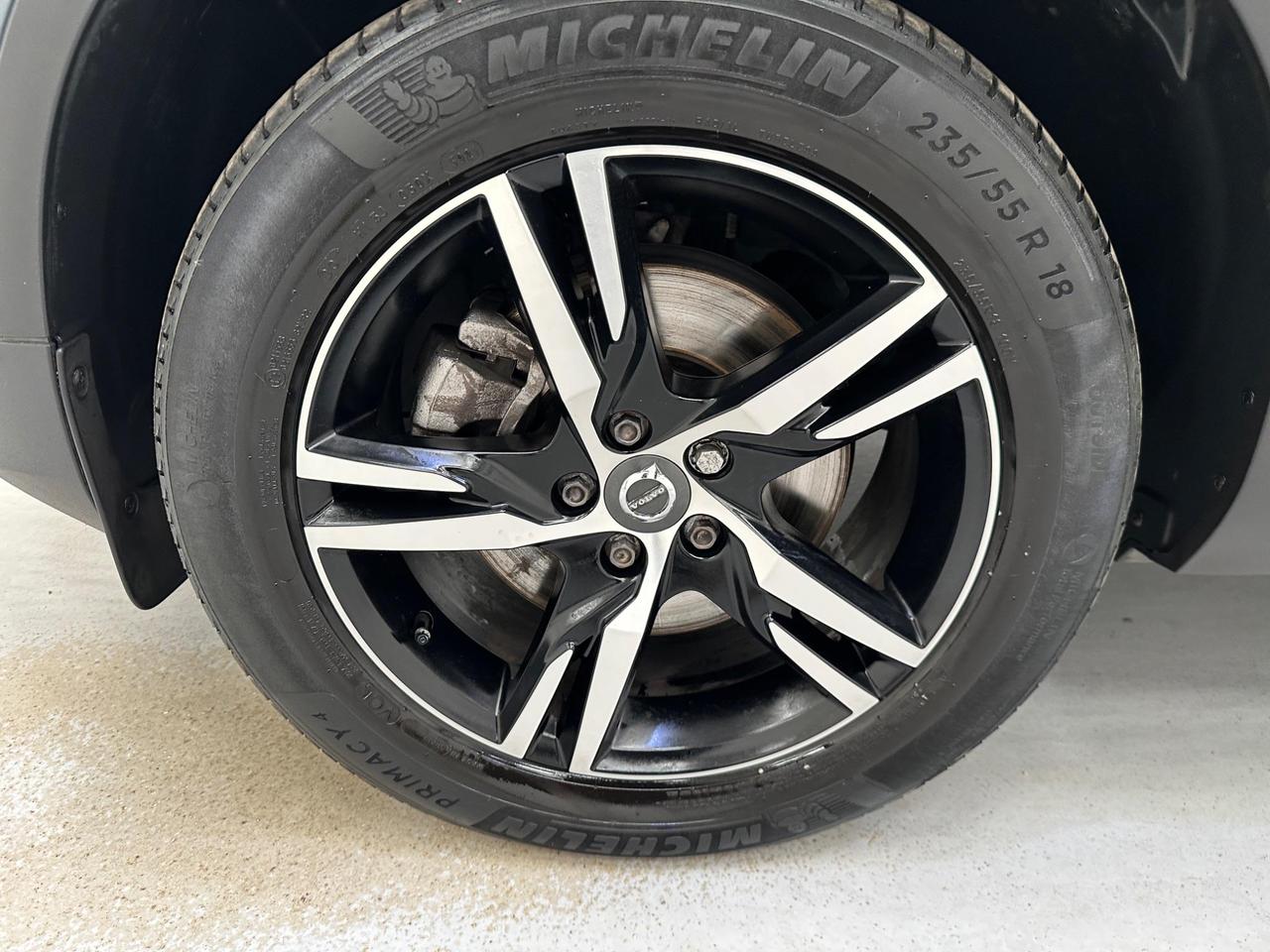 Volvo XC40 YP71ZVR