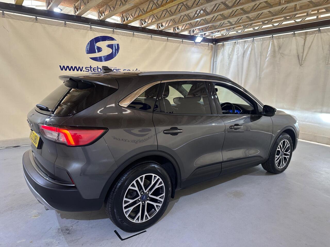 Ford Kuga YF22UBU
