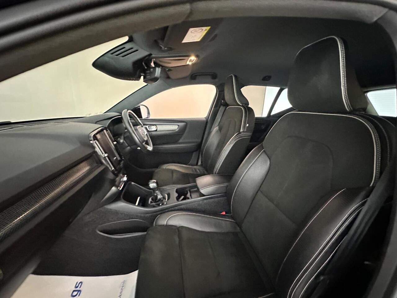Volvo XC40 GF69JXR