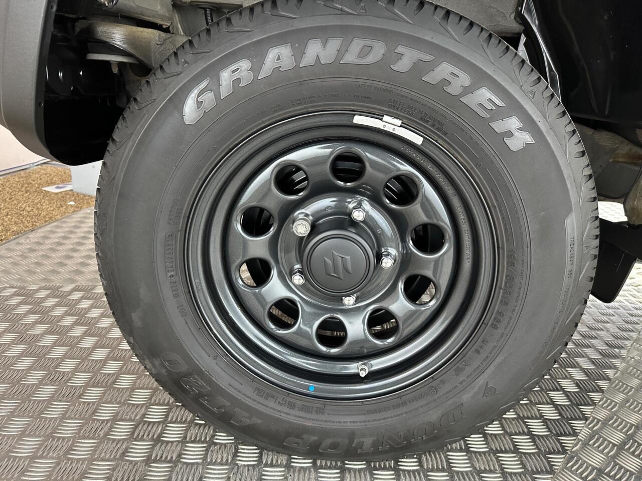 Suzuki Jimny CMZ2165