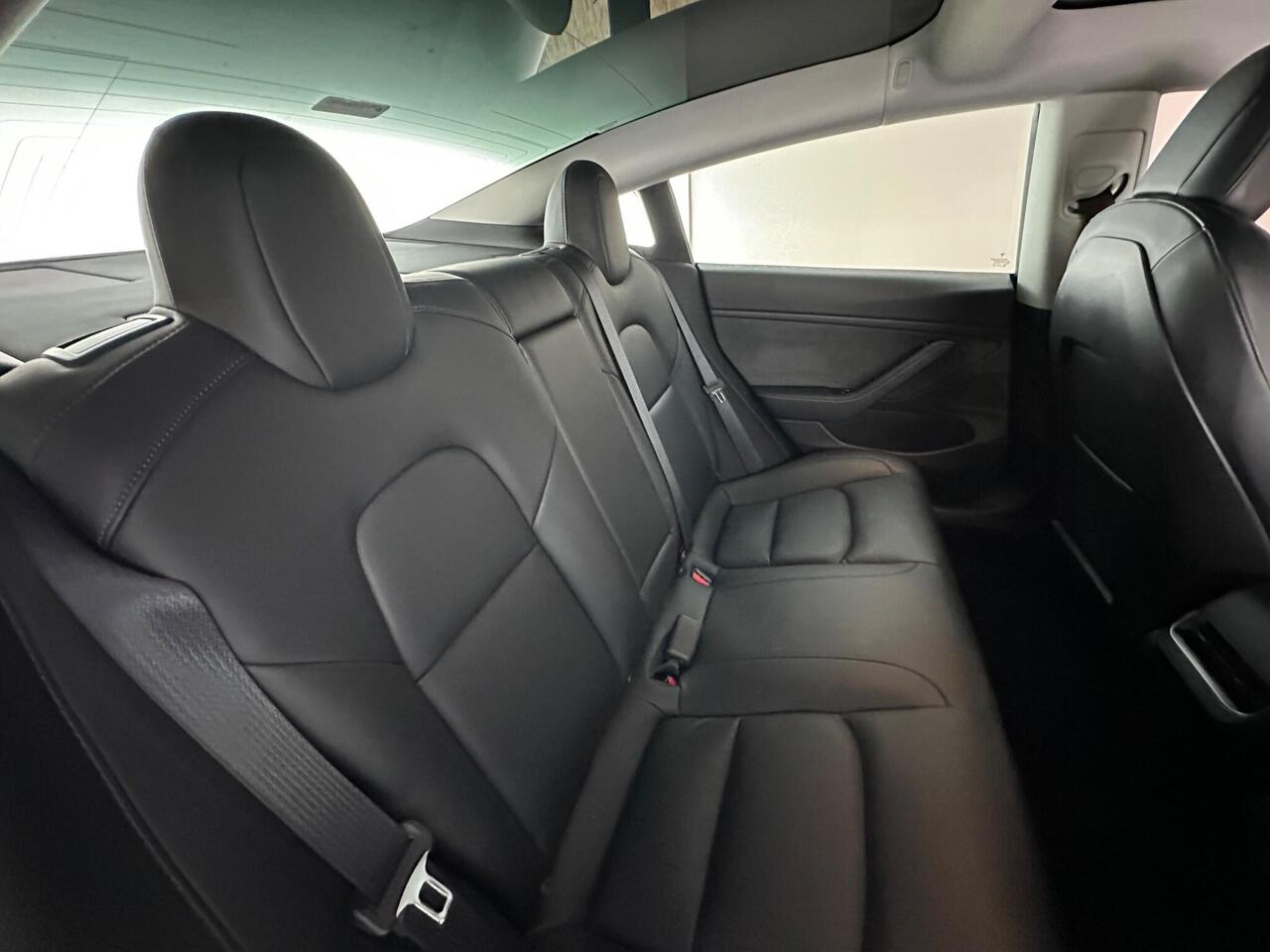 Tesla Model 3 AF70TMX