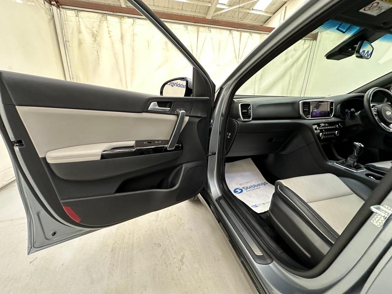 Kia Sportage AJ70VWM