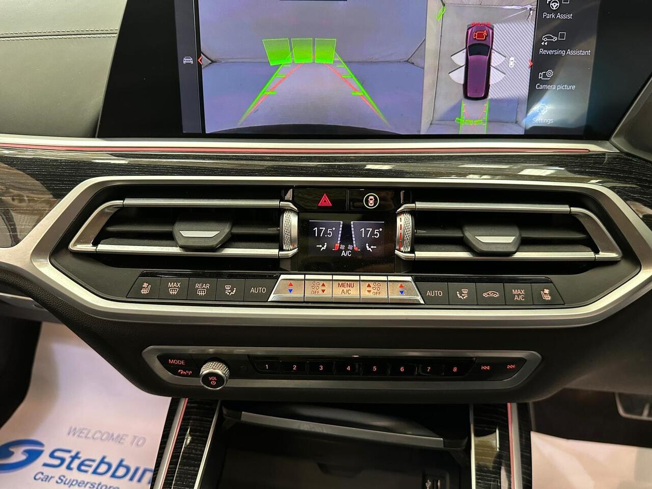 BMW X7 AP21DXA
