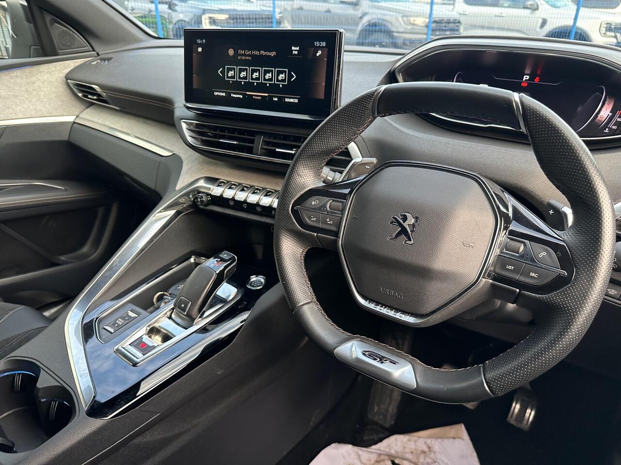 Peugeot 3008 BF71UZS