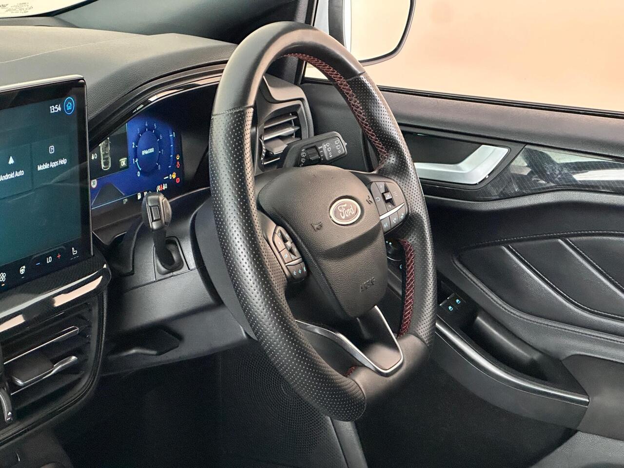 Ford Focus DN23CRZ