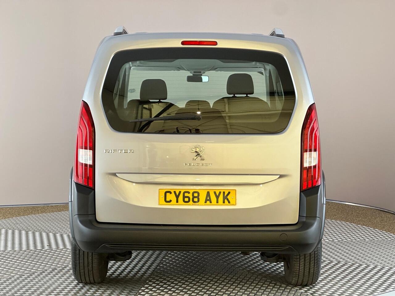 Peugeot Rifter CY68AYK