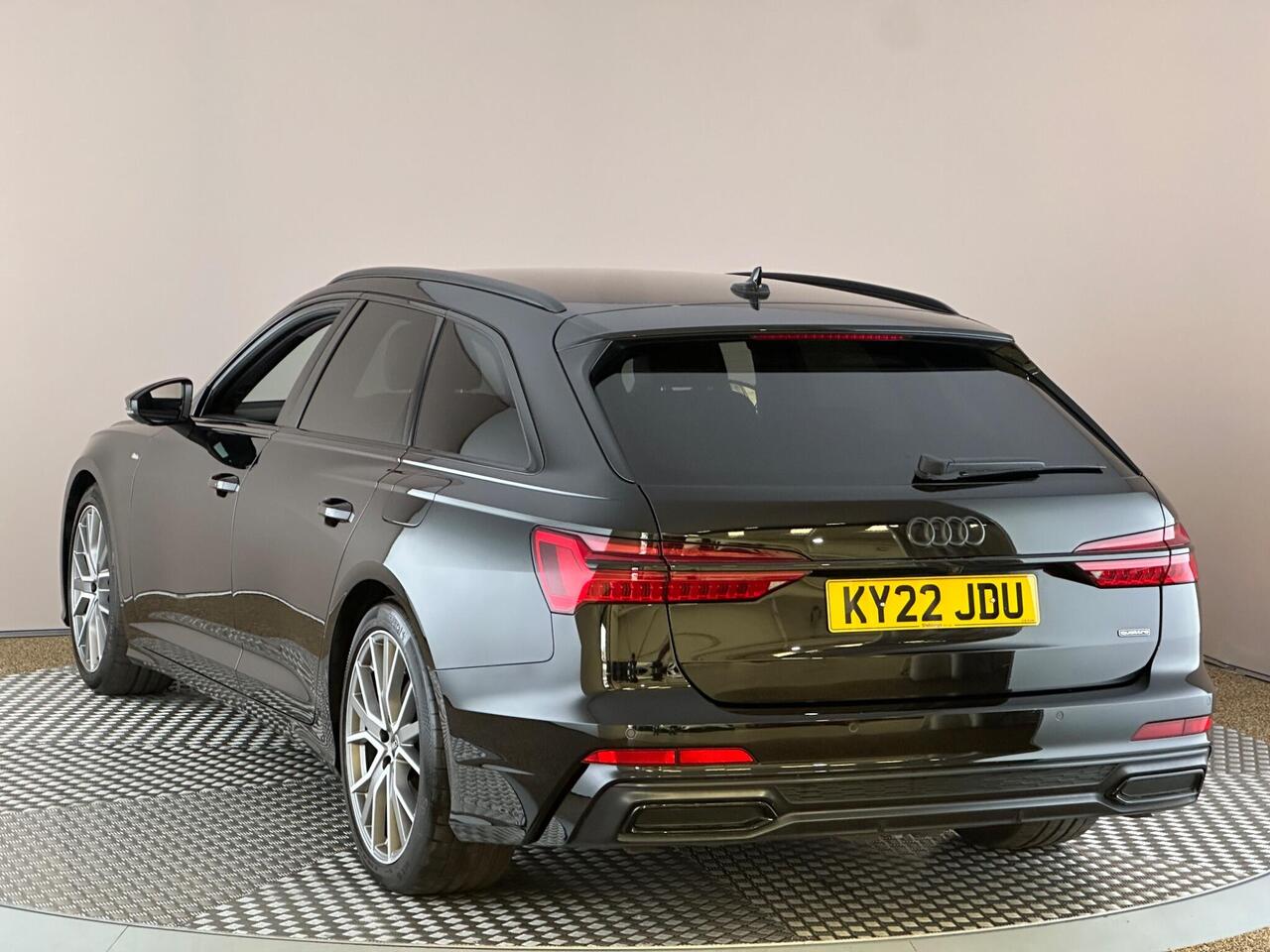 Audi A6 Avant KY22JDU