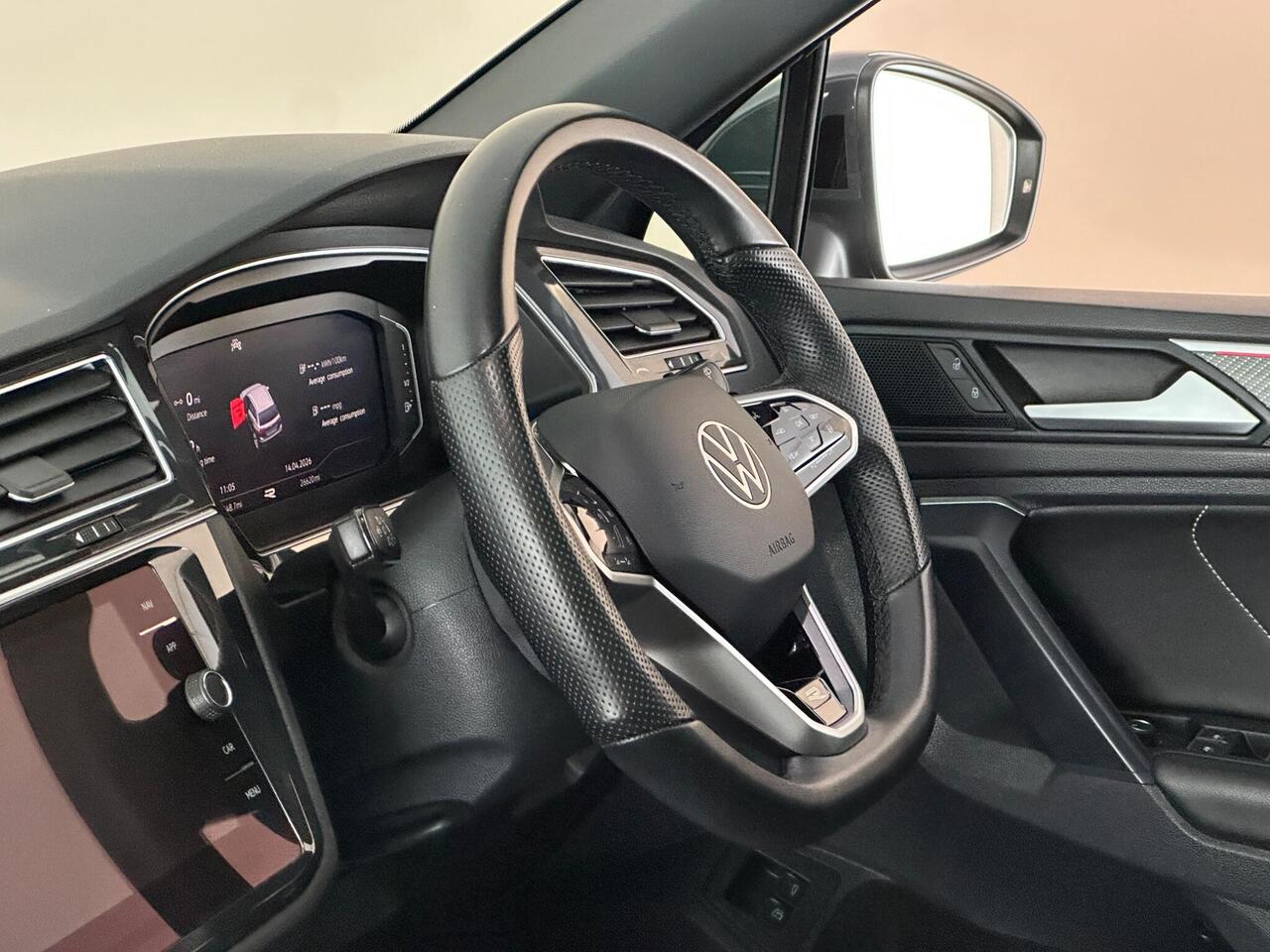 Volkswagen Tiguan YG23VZE