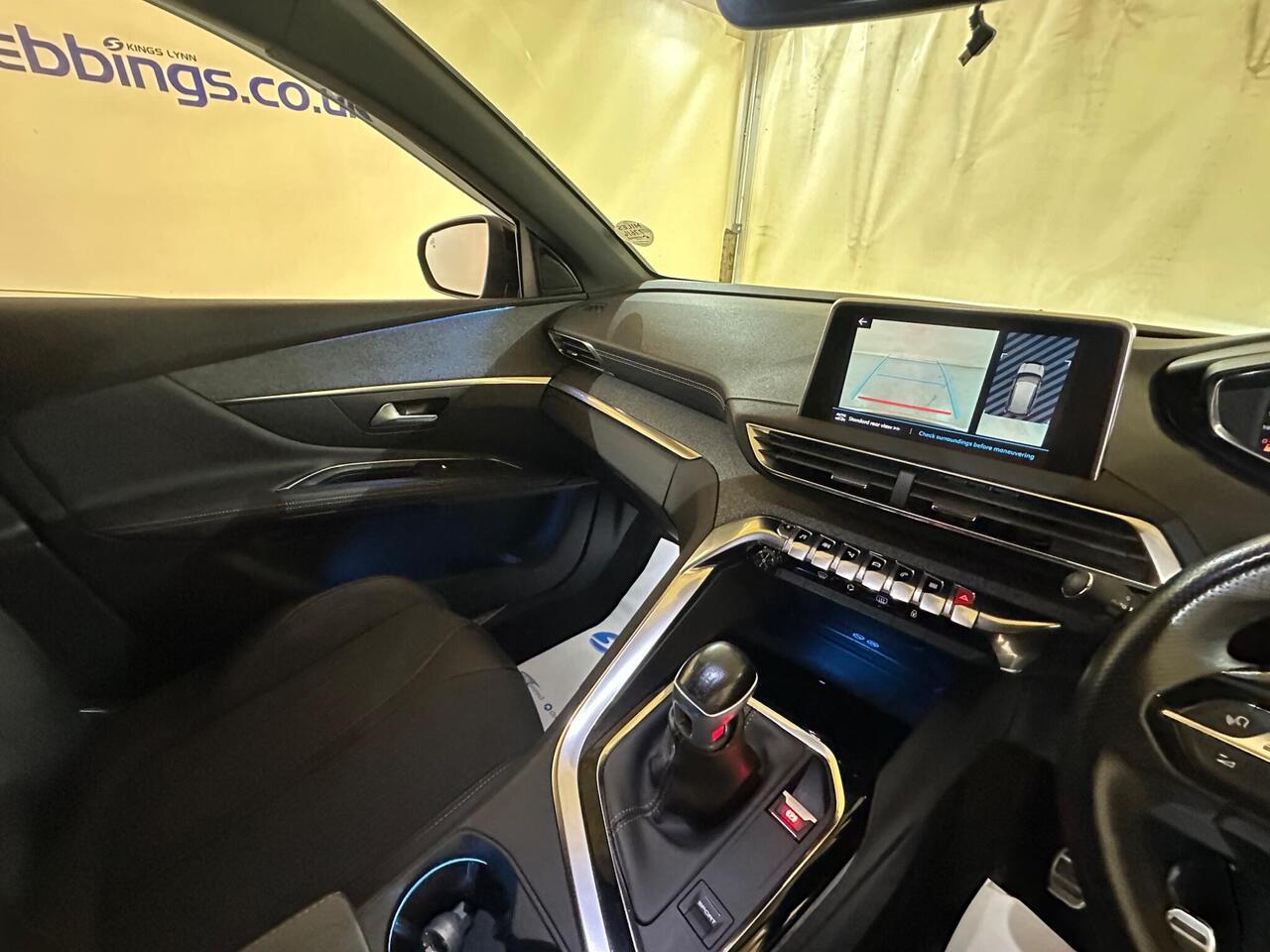 Peugeot 3008 AV17NKP