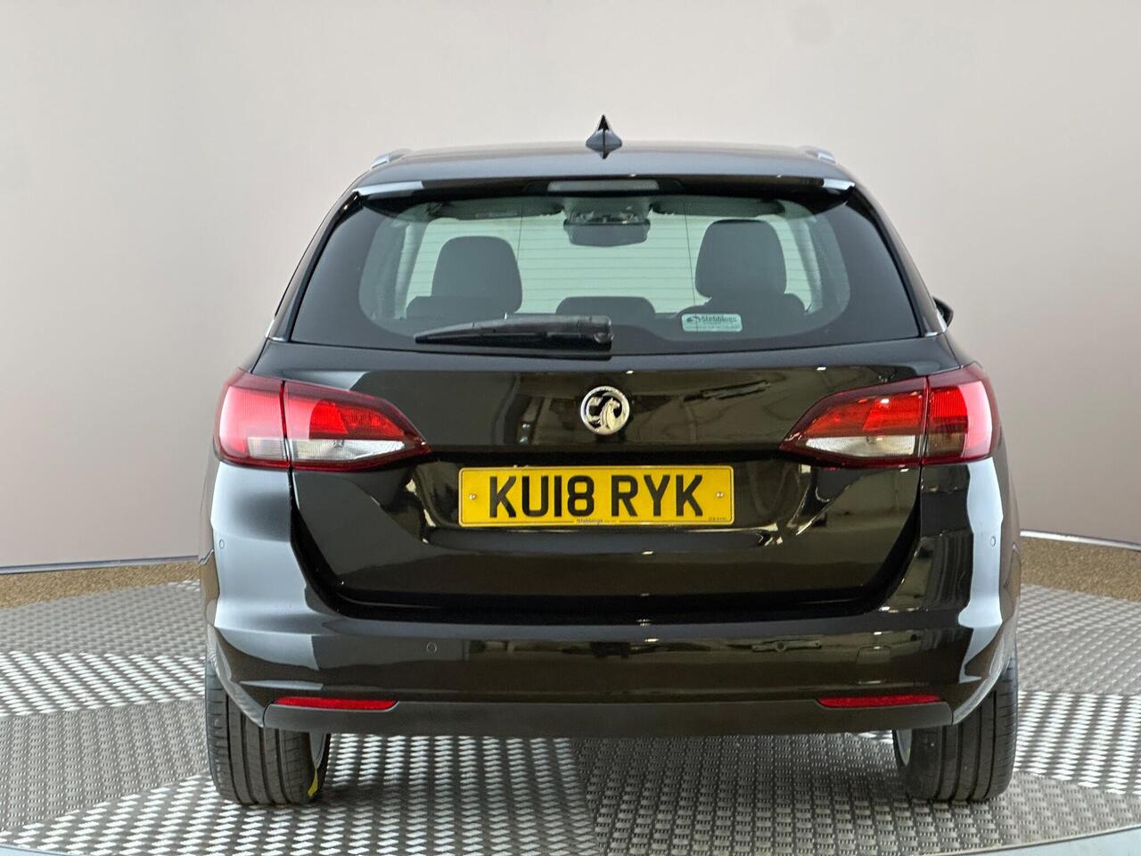 Vauxhall Astra KU18RYK