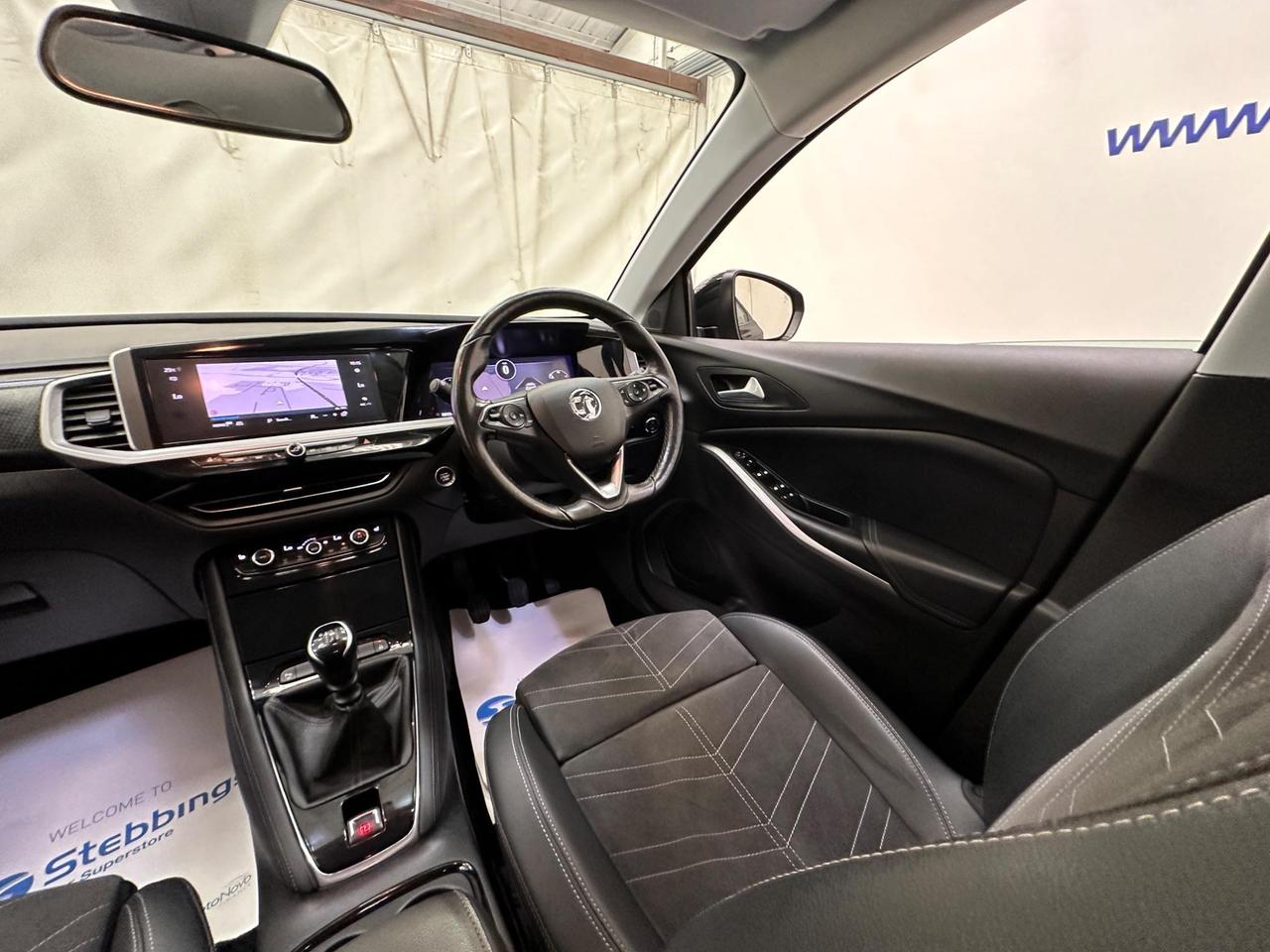 Vauxhall Grandland PF72DEU