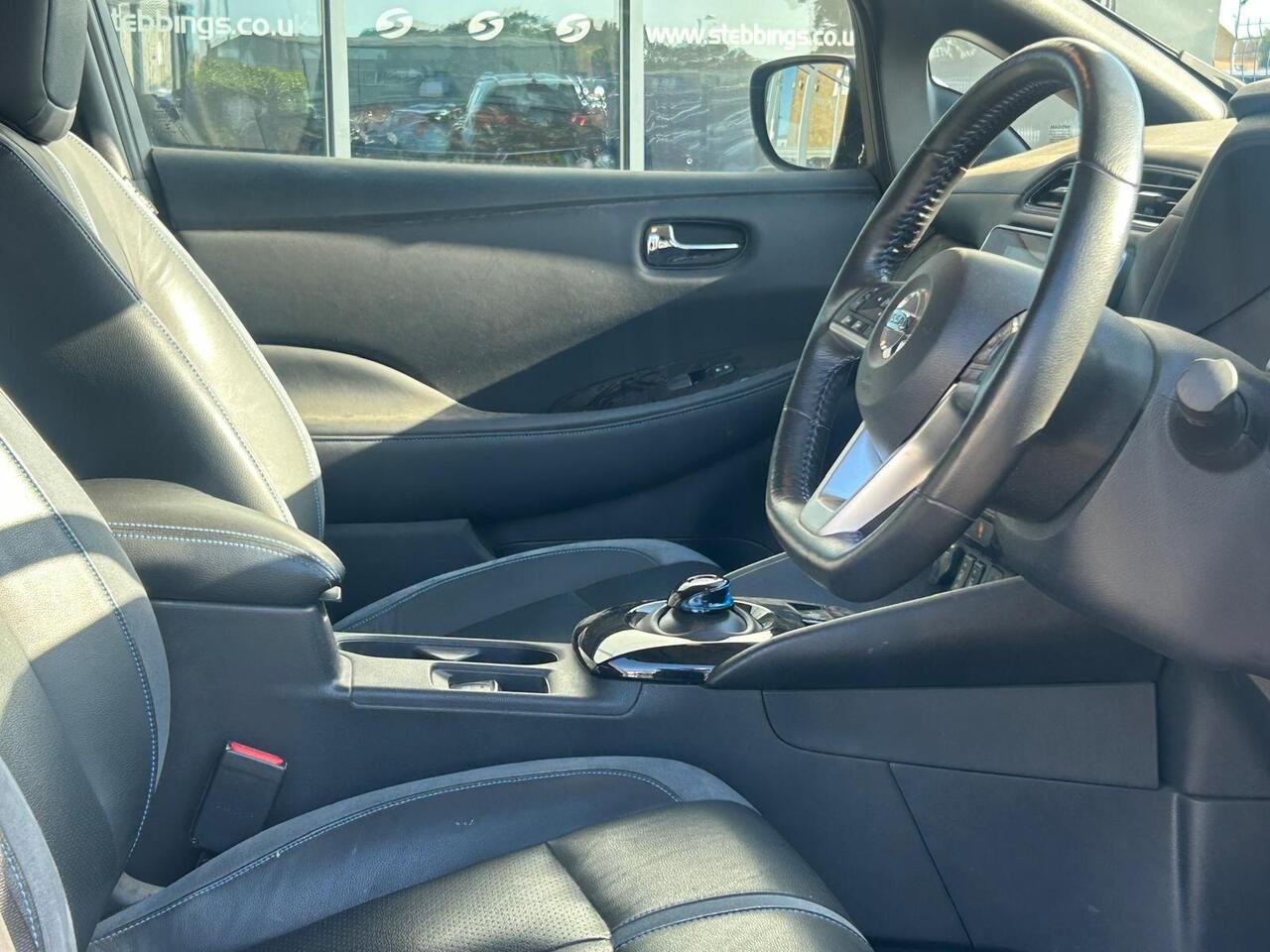 Nissan Leaf AP71UKZ