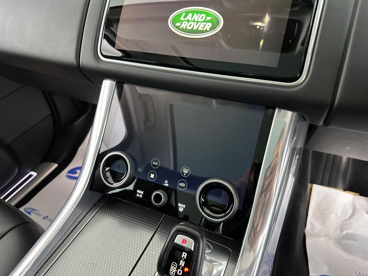 Land Rover Range Rover Sport YF71NPY