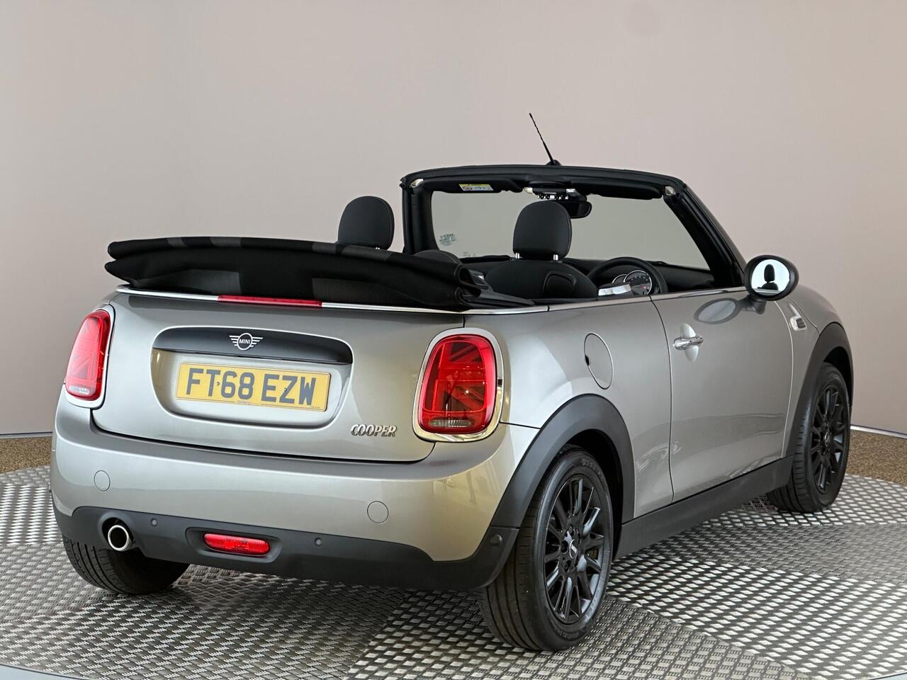 MINI Convertible FT68EZW