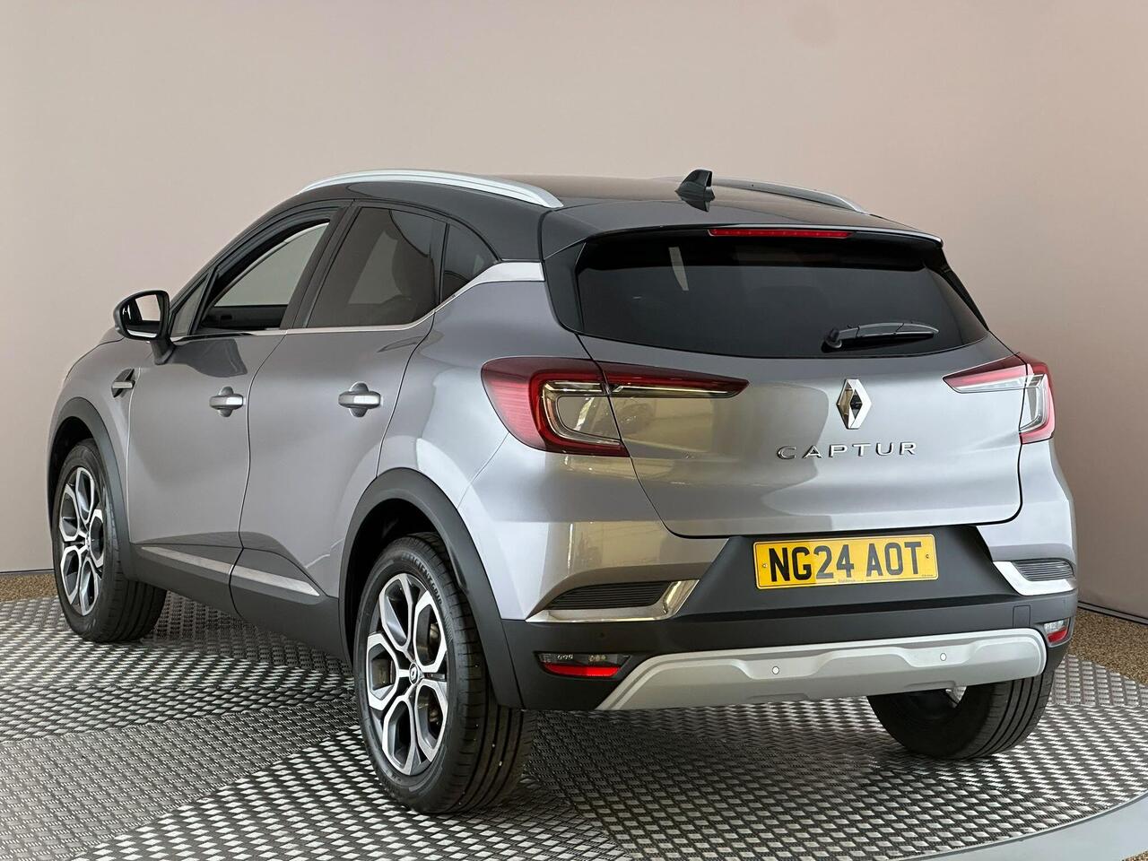 Renault Captur NG24AOT