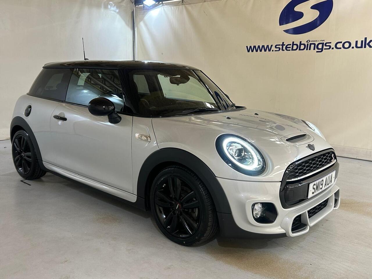 MINI Hatch SM19AUA