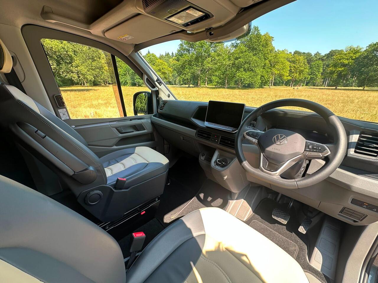 Volkswagen Crafter DX26ZHU