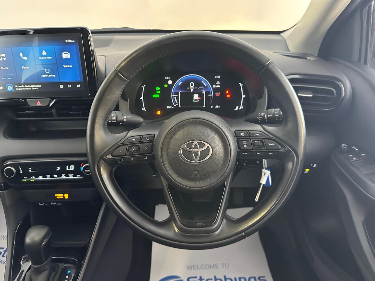 Toyota Yaris AU74TMZ